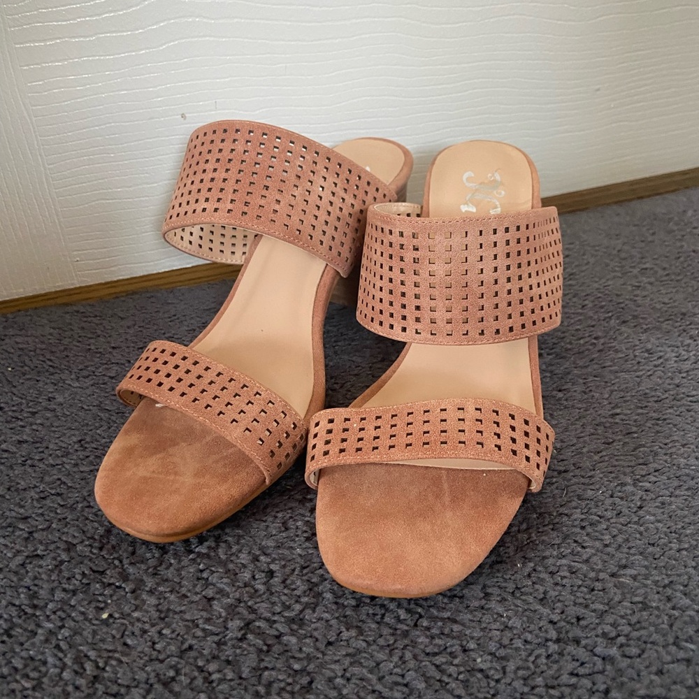 Dusty rose heels